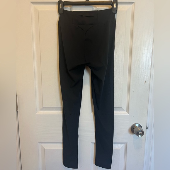 NWOT Gymshark Laser Cut Tights - Picture 5 of 7